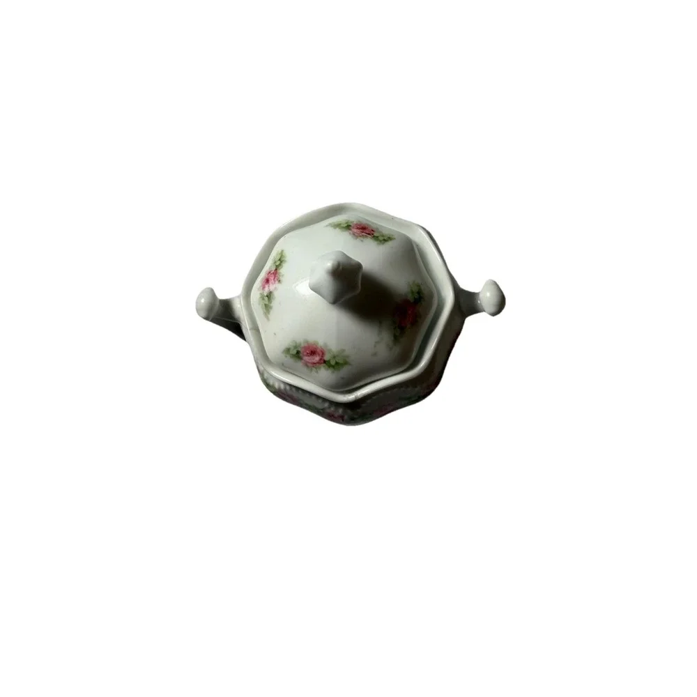 Vintage R S Germany covered sugar‎ bowl hand painted dainty pink roses handles